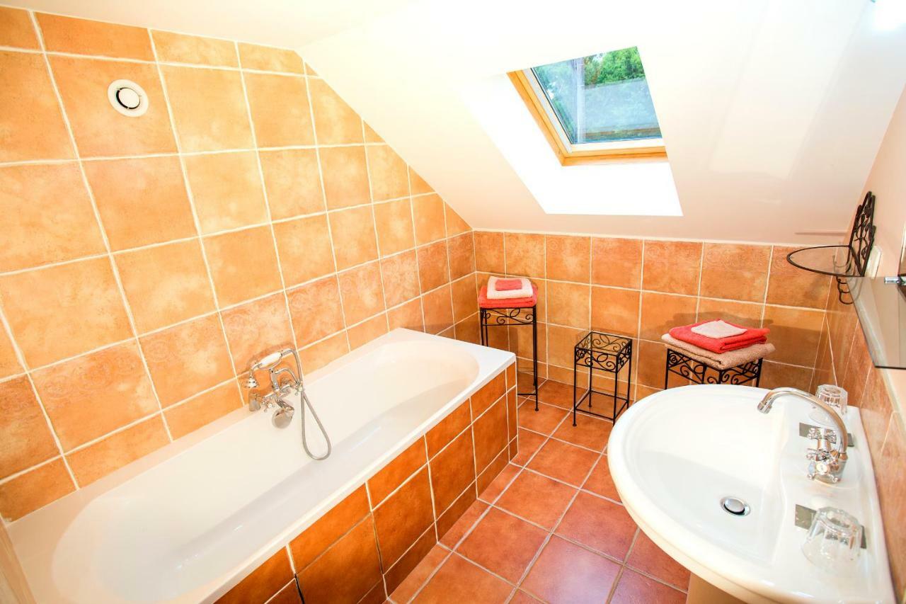 Champagne Et Chambres D'Hotes Pierre Trichet Trois-Puits Bagian luar foto