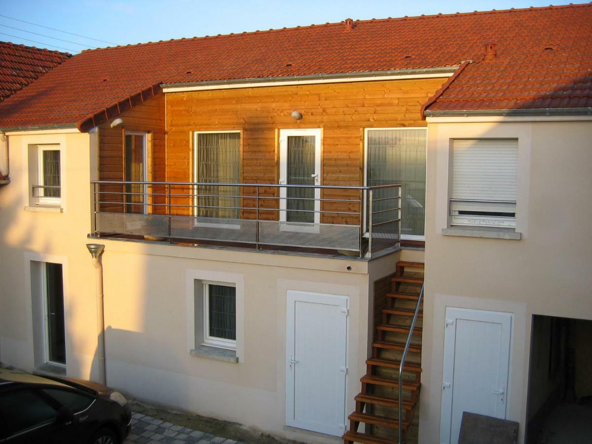 Champagne Et Chambres D'Hotes Pierre Trichet Trois-Puits Bagian luar foto